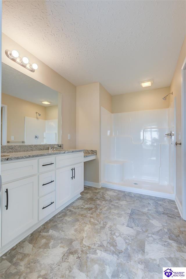 Building Photo - 203 Dixon Cir