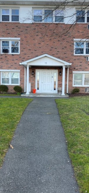 Building Photo - 15 Fordyce Ct