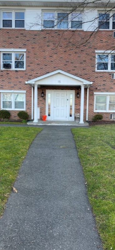 Building Photo - 15 Fordyce Ct