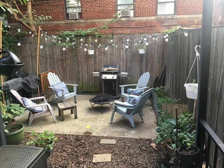 Building Photo - 1626 5th St NW