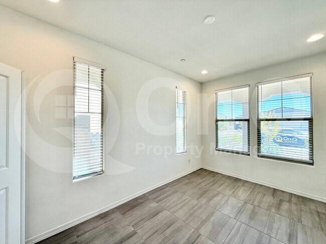 Building Photo - 28322 N 132nd Ln