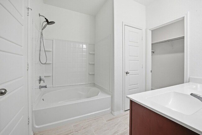 Building Photo - 9305 Devils River