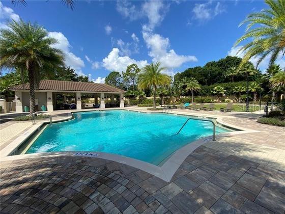 Building Photo - 8202 Via Vittoria Way