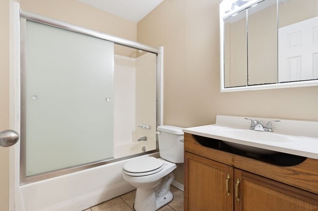 Building Photo - 4219 Young St