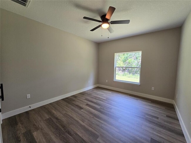 Building Photo - 7437 Mead Dr