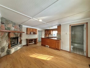 Building Photo - 4400 Orchard Rd