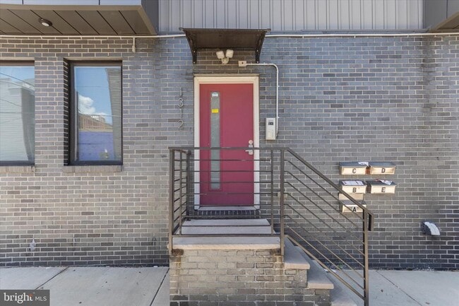 Building Photo - 1312 N 18th St