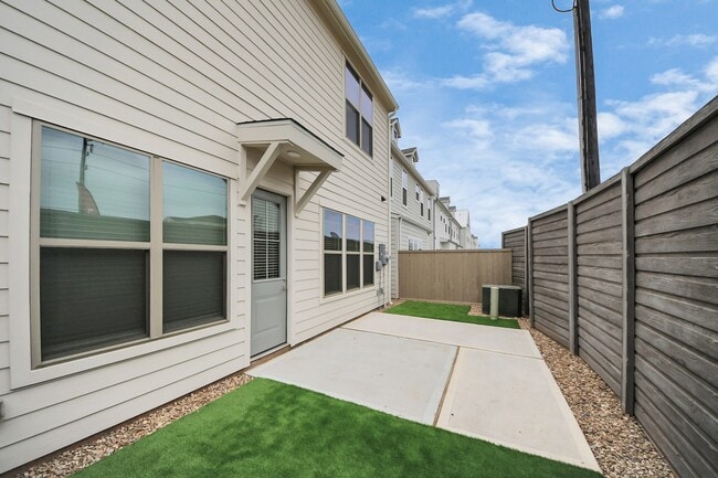 Building Photo - 7310 Corey Rushing Ln