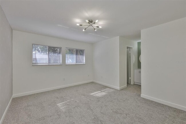 Building Photo - 1620 58th Ave S