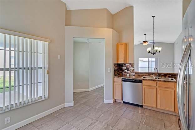 Building Photo - 7819 Turkey Oak Ln