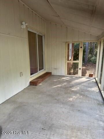 Building Photo - 142 Canal Dr