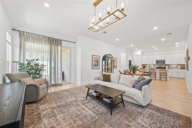 Building Photo - 2037 Rosin Jaw Walk