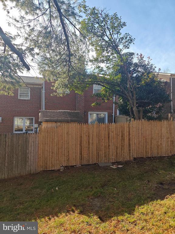 Building Photo - 6861 Brian Michael Ct