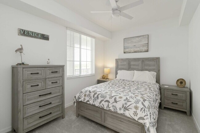 Building Photo - "Fully Furnished 2-Bed, 2-Bath Condo in Wellen Golf!"