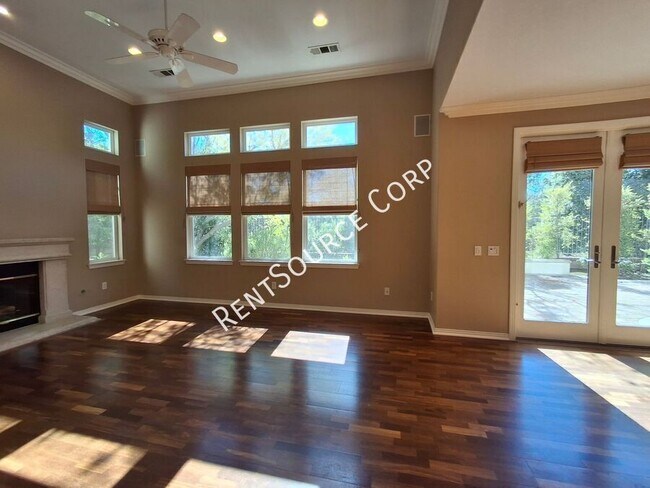 Building Photo - 27046 Maple Tree Ct