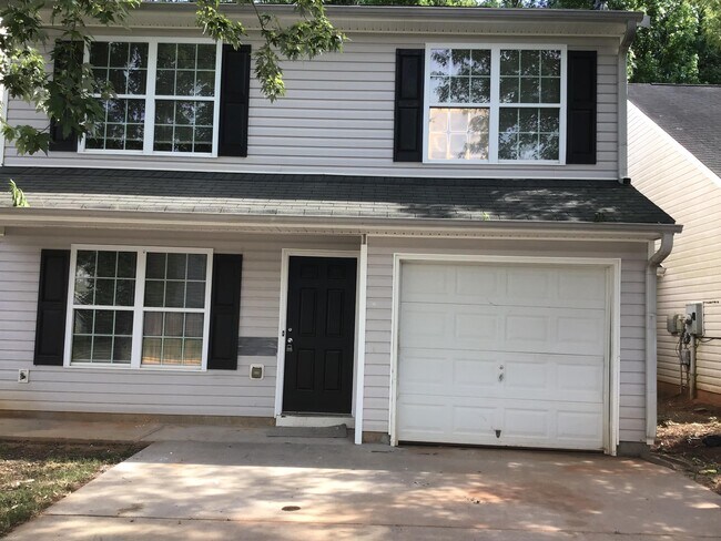 Primary Photo - 261 Lossie Ln