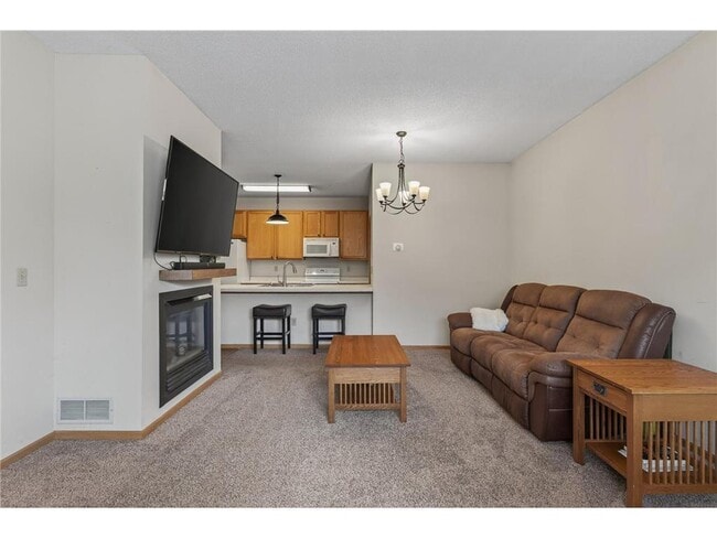 Building Photo - 8983 Sawgrass Glen N