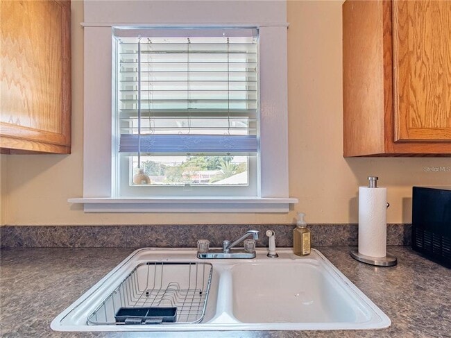 Building Photo - 103 E Mohawk Ave