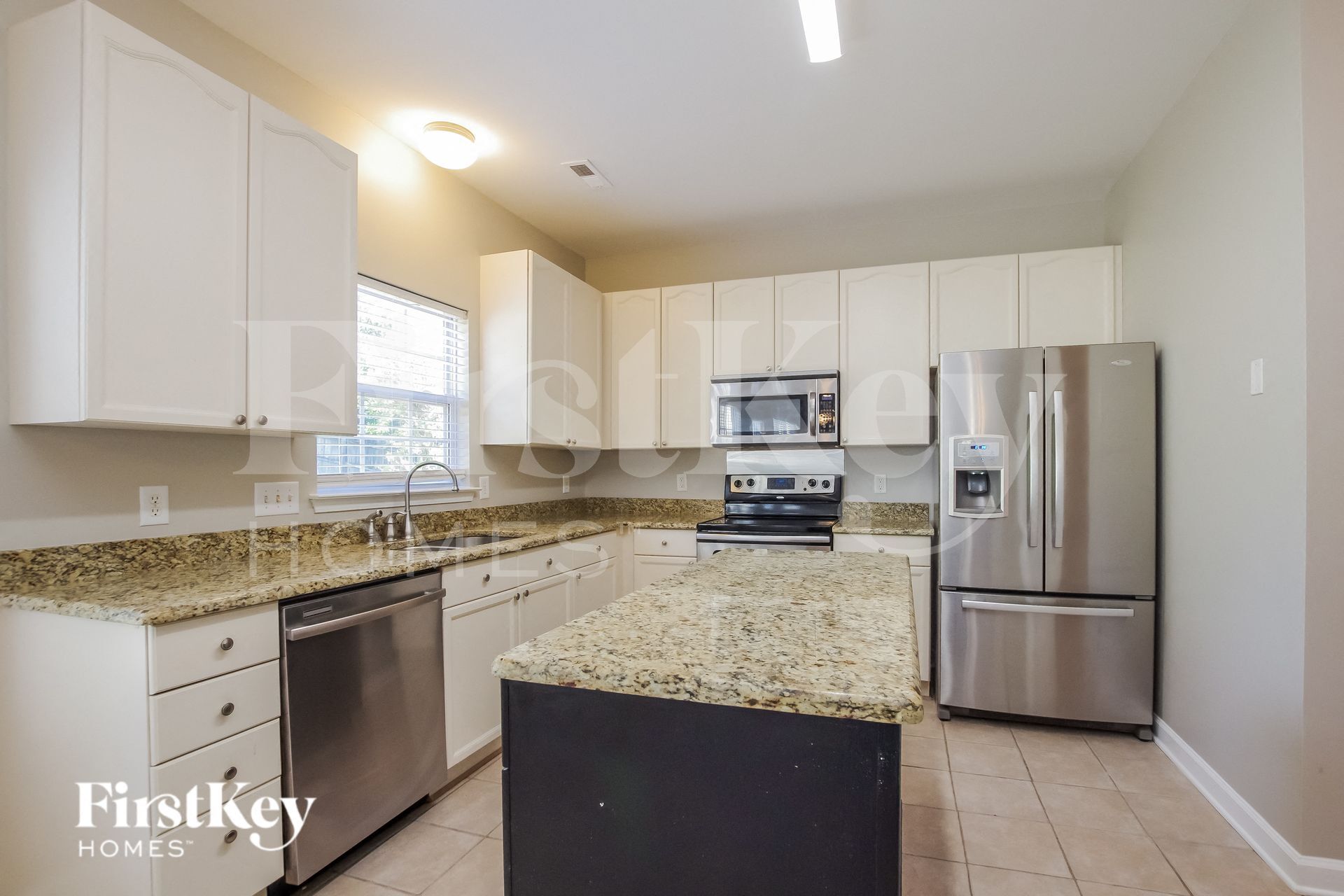 Building Photo - 105 Mark Twain Ct