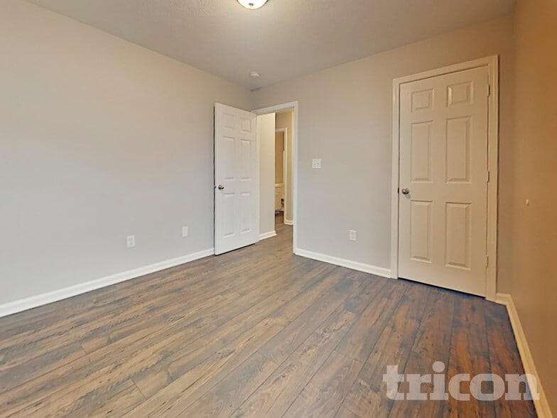 Building Photo - 5378 Dollar Run Dr