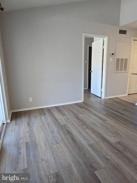 Building Photo - 3306 Wyndham Cir