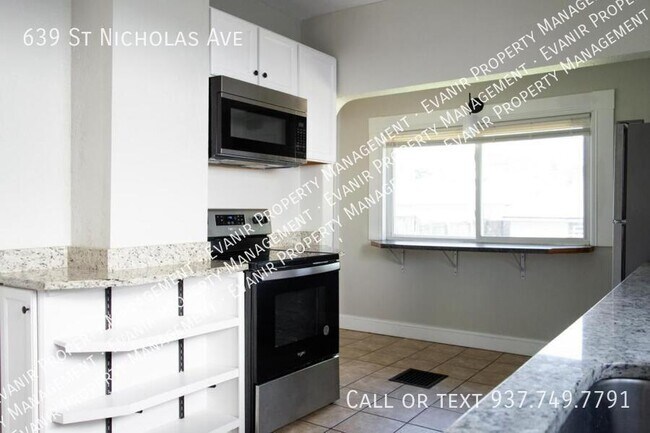 Building Photo - 639 St Nicholas Ave