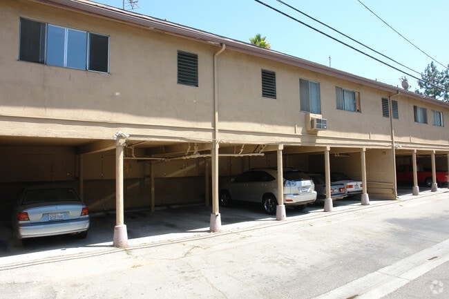Building Photo - 12020 Hoffman St