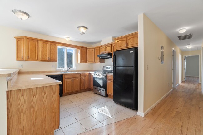 Building Photo - 3303 Liberty Ave