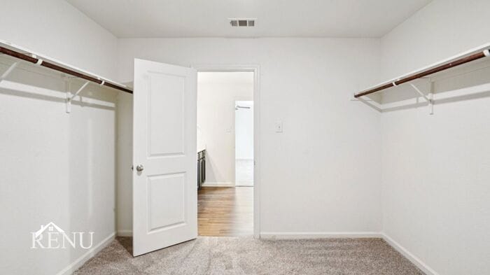 Building Photo - 488 Crestridge Dr