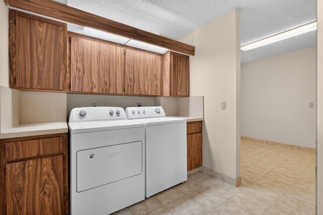 Building Photo - 3501 Village Blvd
