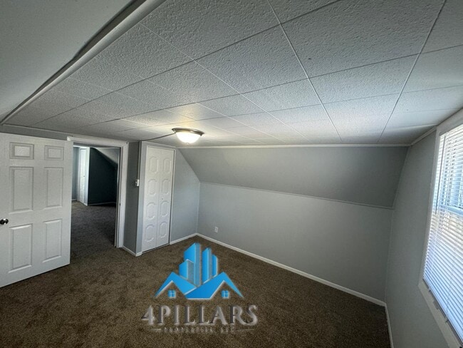 Building Photo - 5091 Central Ave