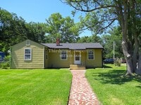 Building Photo - 1946 Allandale Cir E
