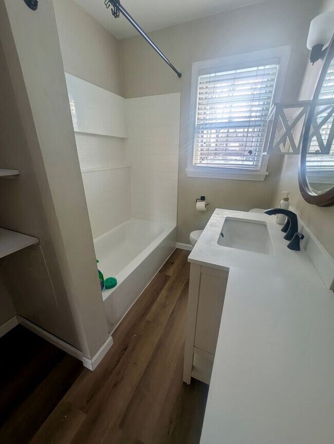 Building Photo - Charming Cape Cod Style Home