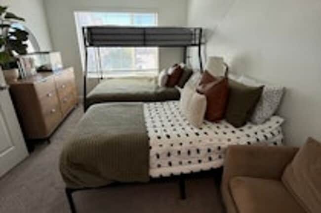 Building Photo - Stunning 3-Bedroom Home in St. George – $2,650/month (Beautiful Views!)