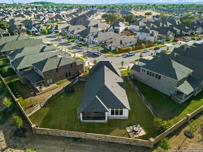 Building Photo - 406 Juana Wy