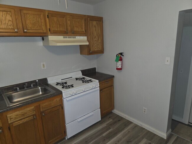 Building Photo - 2401 41st St