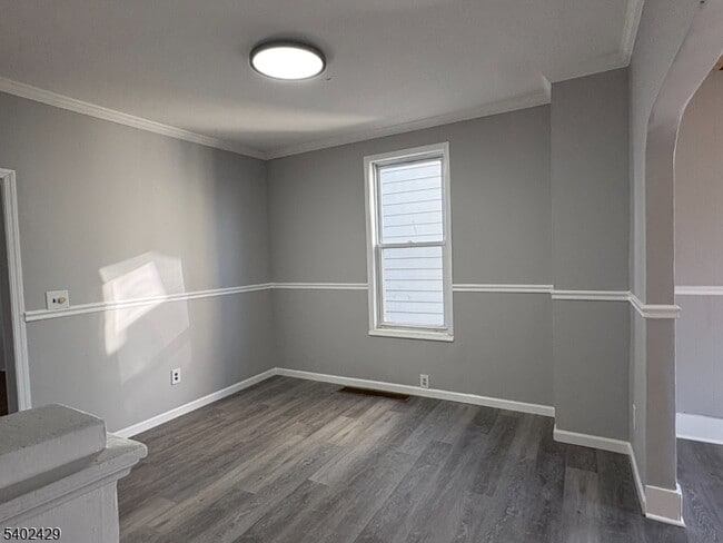 Building Photo - 741 North Blvd