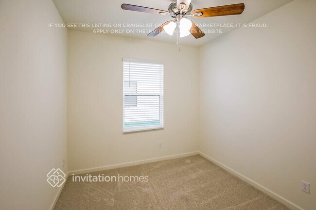 Building Photo - 565 Seaspray Dr