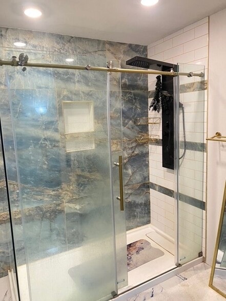 Building Photo - 622 Tejon Ave SW