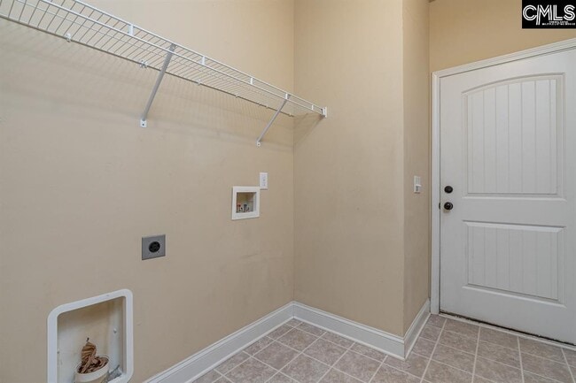 Building Photo - 201 Birchfield Dr