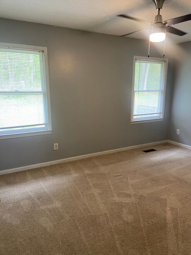 Building Photo - Coming Soon in Grayson Valley!