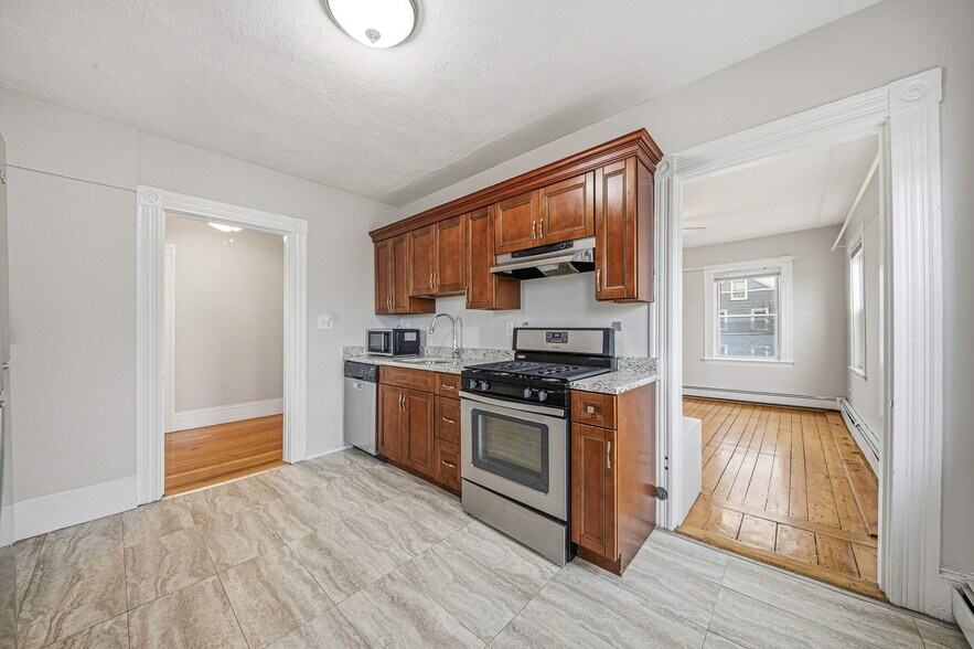 Kitchen - 12 Osborne Street