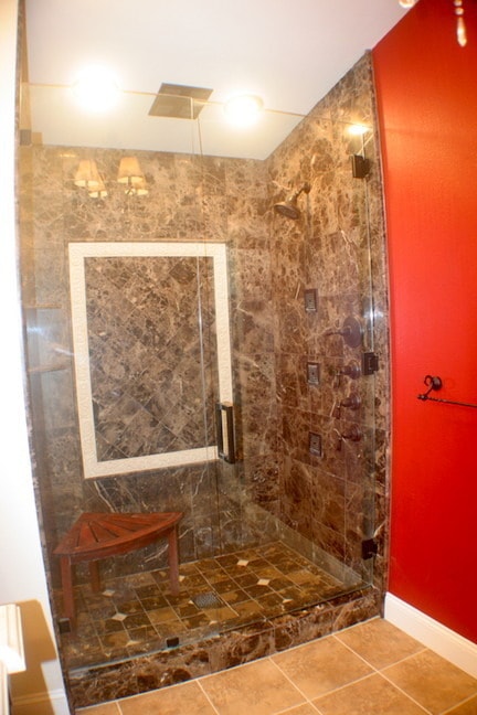 Building Photo - Beautiful 2-story home located in Calabasa...
