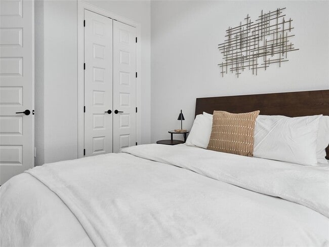 Building Photo - 4707 Sea Salt Dr