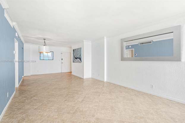 Building Photo - 2501 S Ocean Dr