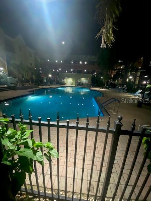 Building Photo - 1810 E Palm Ave