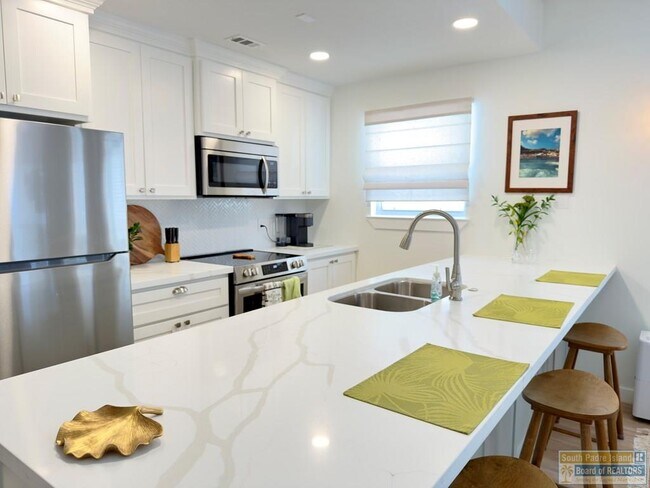 Building Photo - 5701 Gulf Blvd