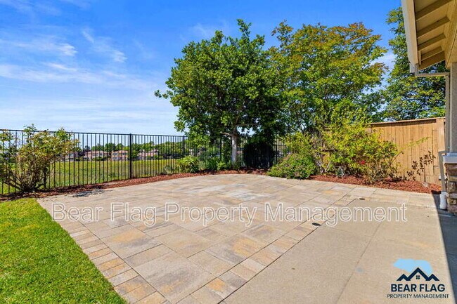 Building Photo - 3729 Archetto Dr