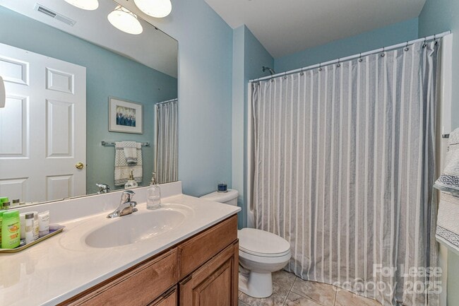 Building Photo - 9625 Sunset Grove Dr