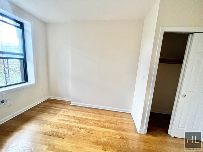 Building Photo - AMSTERDAM AVENUE